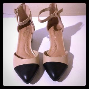 Dexflex Comfort heels!